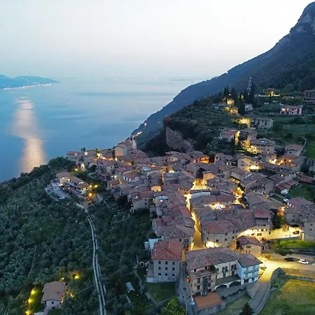Апартаменты Borgo Piovere - Le Cascate Тиньяле